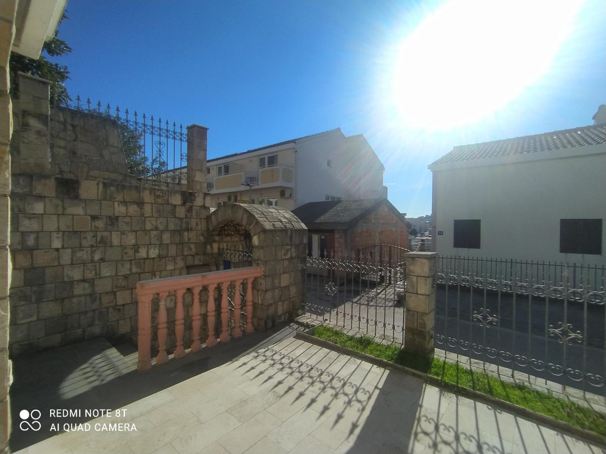 Nikolic Apartment